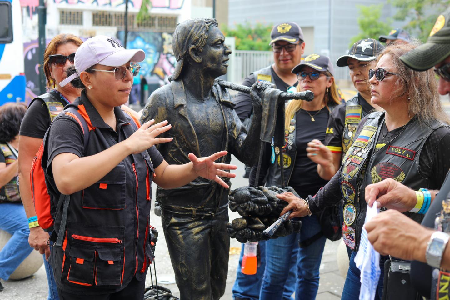 Estudiantes Guía Nacional de Turismo realizaron City Tour para visitantes en Guayaquil
