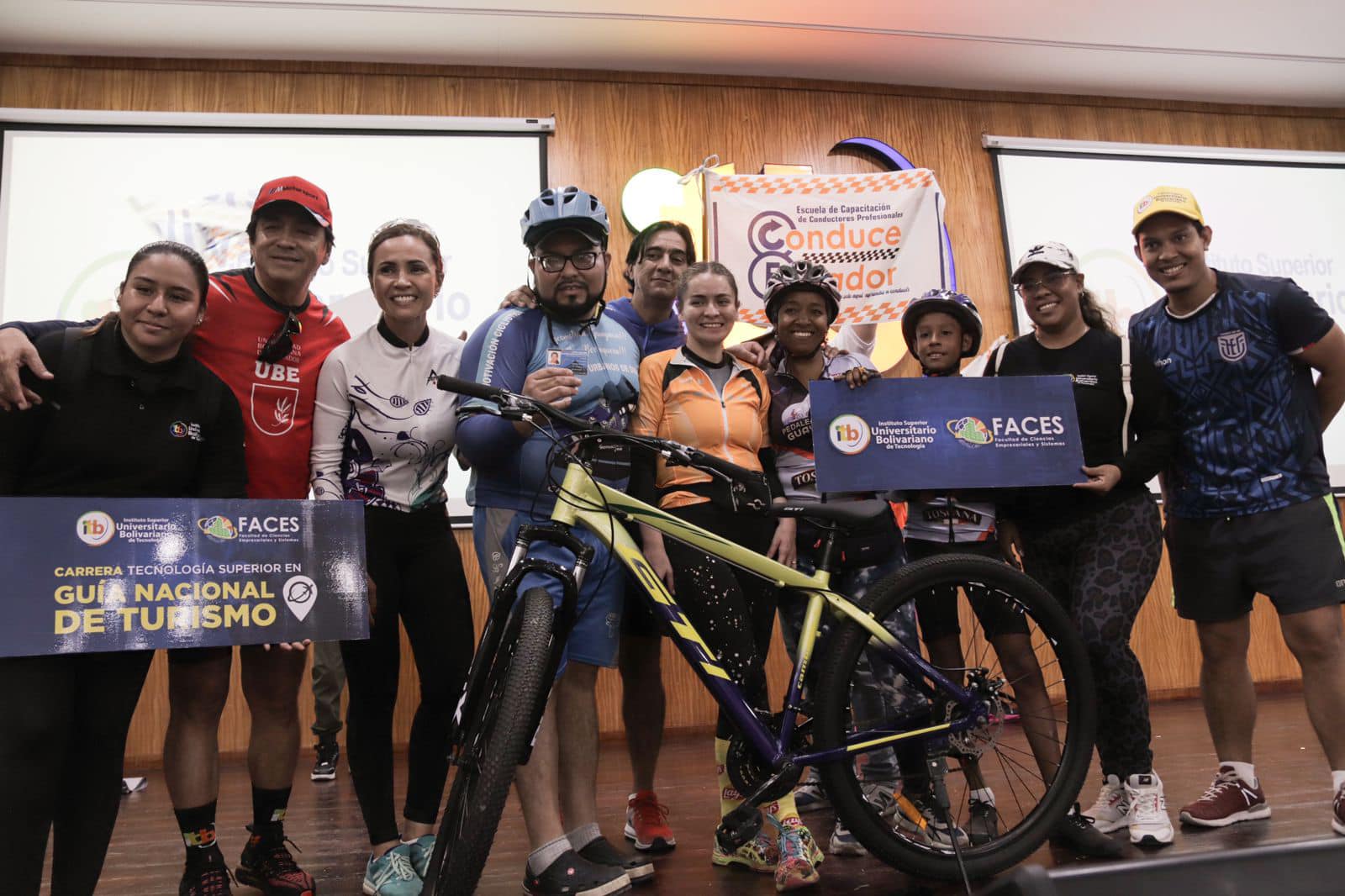 Gran éxito en el evento "Re-Ciclea mi Calle 8K" en Conmemoración del Día Mundial de la Bicicleta