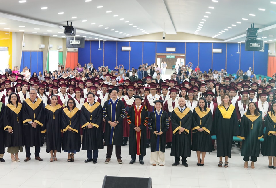 ITB celebra logros académicos alcanzados de más de 170 graduados