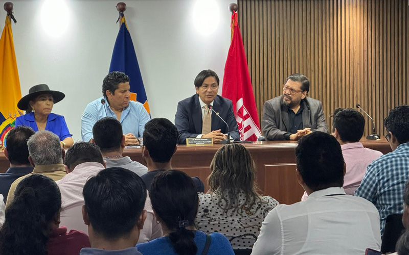  ITB suscribe convenio con la CUT Guayas para impulsar investigación y educación continua. 