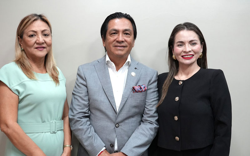 ITB posesionó a sus nuevas autoridades. 