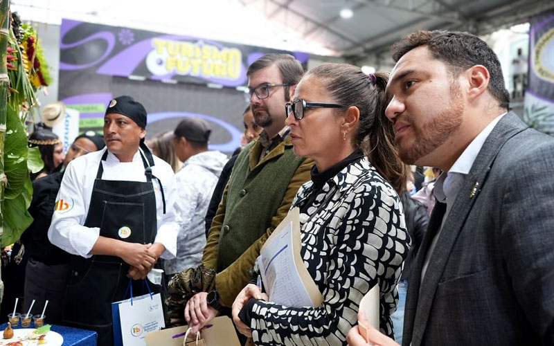 Mira los mejores momentos de nuestros alumnos de las carreras de Tecnología Superior en Gastronomía y Tecnología Superior en Guía Nacional de Turismo 