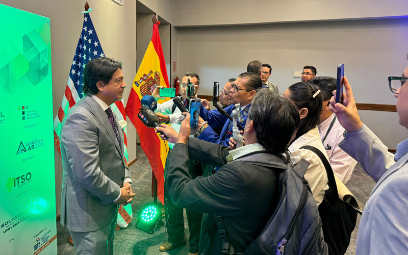 ITB participa en el Congreso Internacional de Tecnologías y Sistemas Inteligentes CI3-2024.