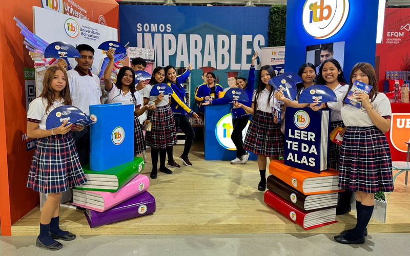 ¡Disfruta de la Feria Internacional del Libro con nosotros!
