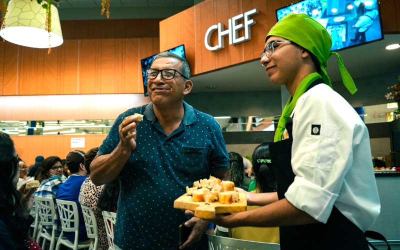 ¡Disfruta lo más exquisito del evento “Cocine con Chef Miguel Yépez"!