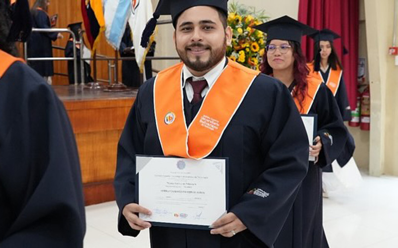 ¡Un logro académico que nos llena de orgullo! 