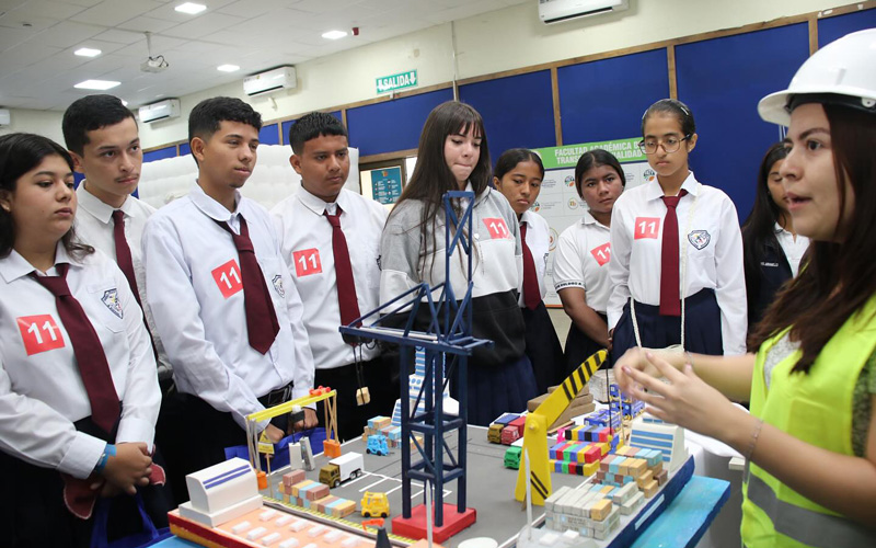 ITB da la bienvenida a los futuros líderes de Ecuador en su Open House 2024.