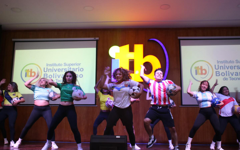 ITB da la bienvenida a los futuros líderes de Ecuador en su Open House 2024.