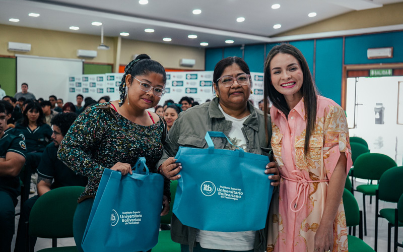 ITB da la bienvenida a más de 250 nuevos estudiantes. 