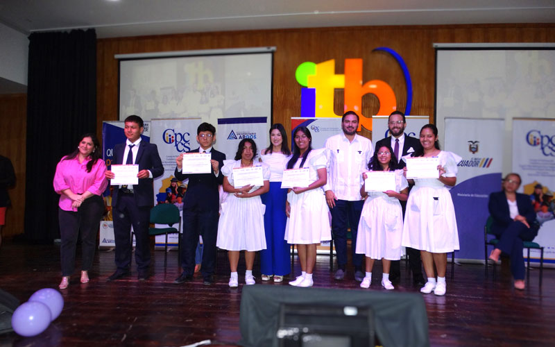 Conoce más detalles de la Ceremonia de Premiación de la Gran Final del Concurso Intercolegial   "¡Quién Sabe, Participa!" 