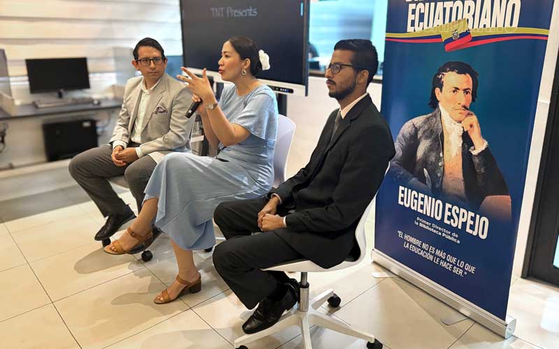 Descubre los momentos más destacados del ITB en la Exposición Literaria Eugenio Espejo.