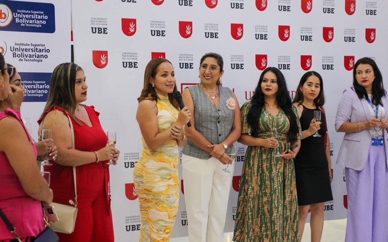 Primer día de la III Cumbre de Mujer Impacto Mundial: Mujeres en Acción y Cultura de Paz