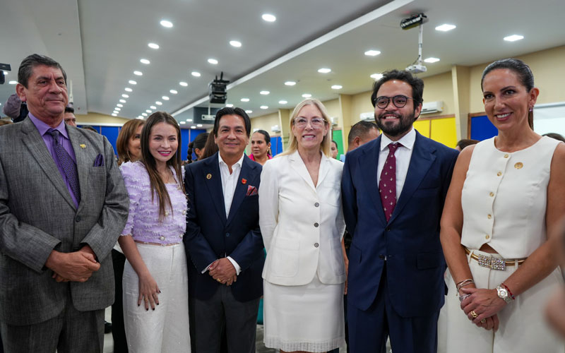 Autoridades del ITB participan en el lanzamiento de la campana nacional Recuperando el Futuro por un Ecuador Libre de Drogas