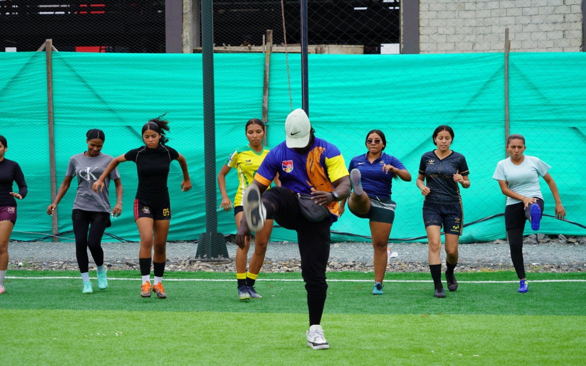 Más de 150 estudiantes del ITB  participaron este viernes en la jornada de selección organizada por Bolivarianos Sporting Club.