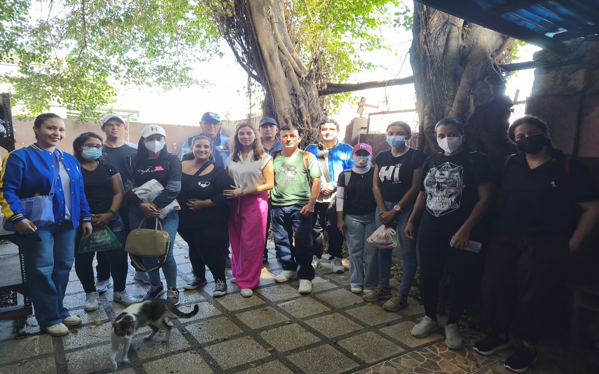 Estudiantes ITB impulsan el cambio social con servicio comunitario a través del arte y el diseño.