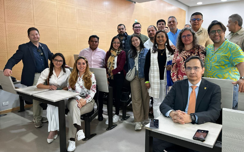 Docentes de Optometría realizaron Journey Académico por tres importantes Universidades de Bogotá