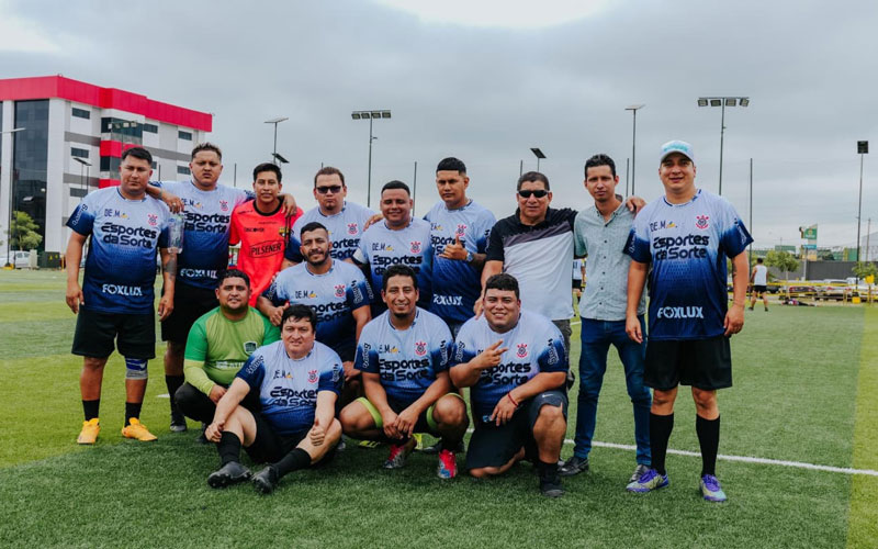 ITB y UBE celebraron a los padres con deporte, alegría y reconocimientos 