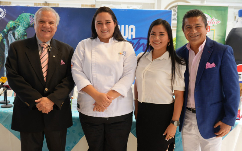 Docente del ITB participa como juez en la Feria Alimentar 2025.