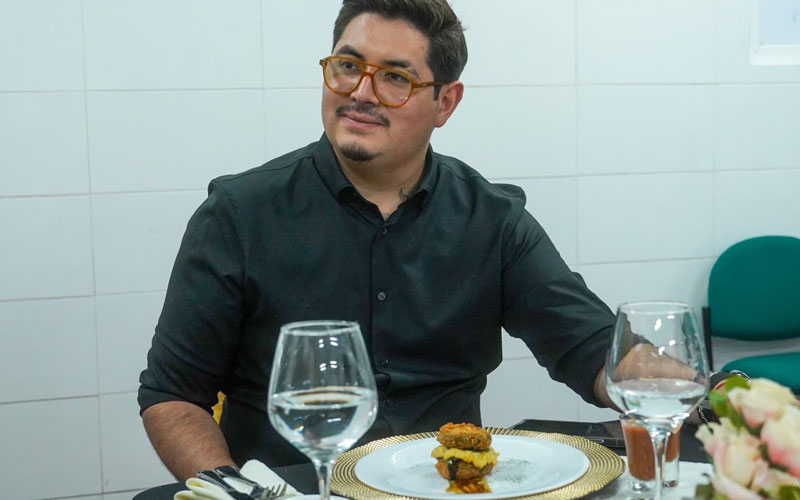 Estudiantes de Gastronomía del ITB fusionan conocimiento y arte en “Gastro Garden”