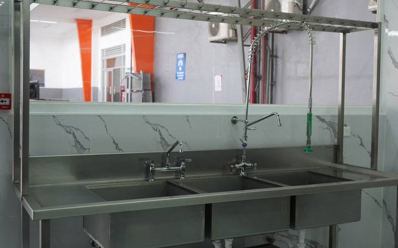 ITB inaugura nuevos y sofisticados laboratorios de cocina