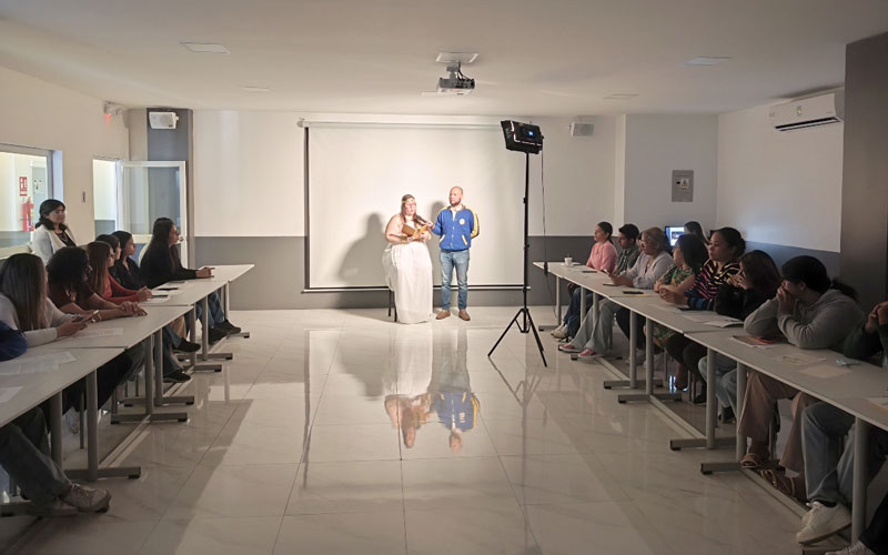 ITB impulsa el pensamiento crítico y la comunicación efectiva a través de su Club de Lectura. 