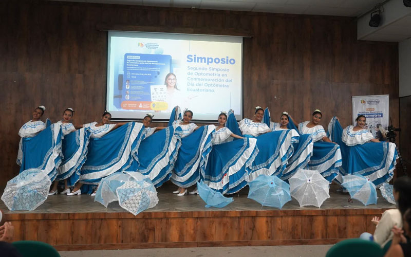 ¡El Segundo Simposio de Optometría fue un rotundo éxito!