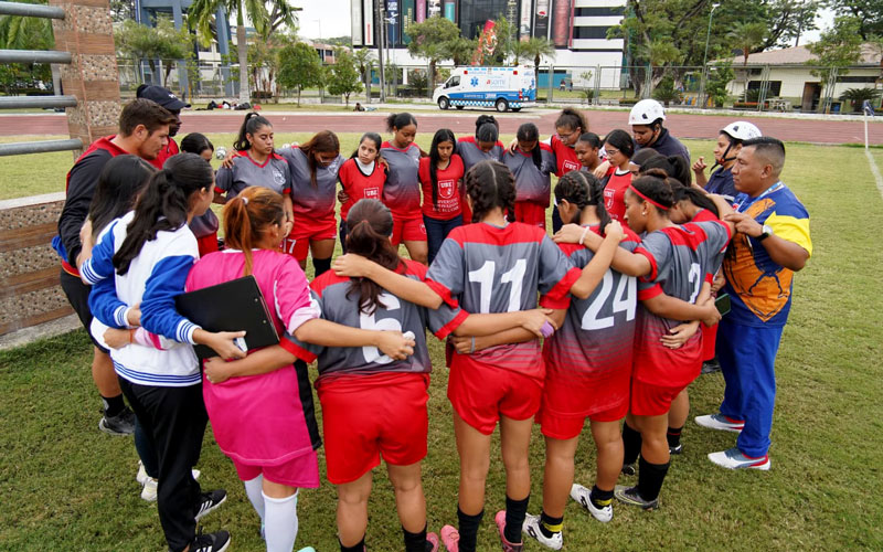 Bolivarianos S.C. obtiene el vicecampeonato en torneo interuniversitario