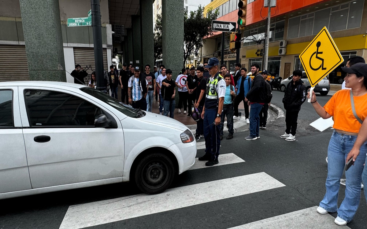 ITB conmemoró el Día Mundial del Peatón con caminata y actividades de concienciación vial