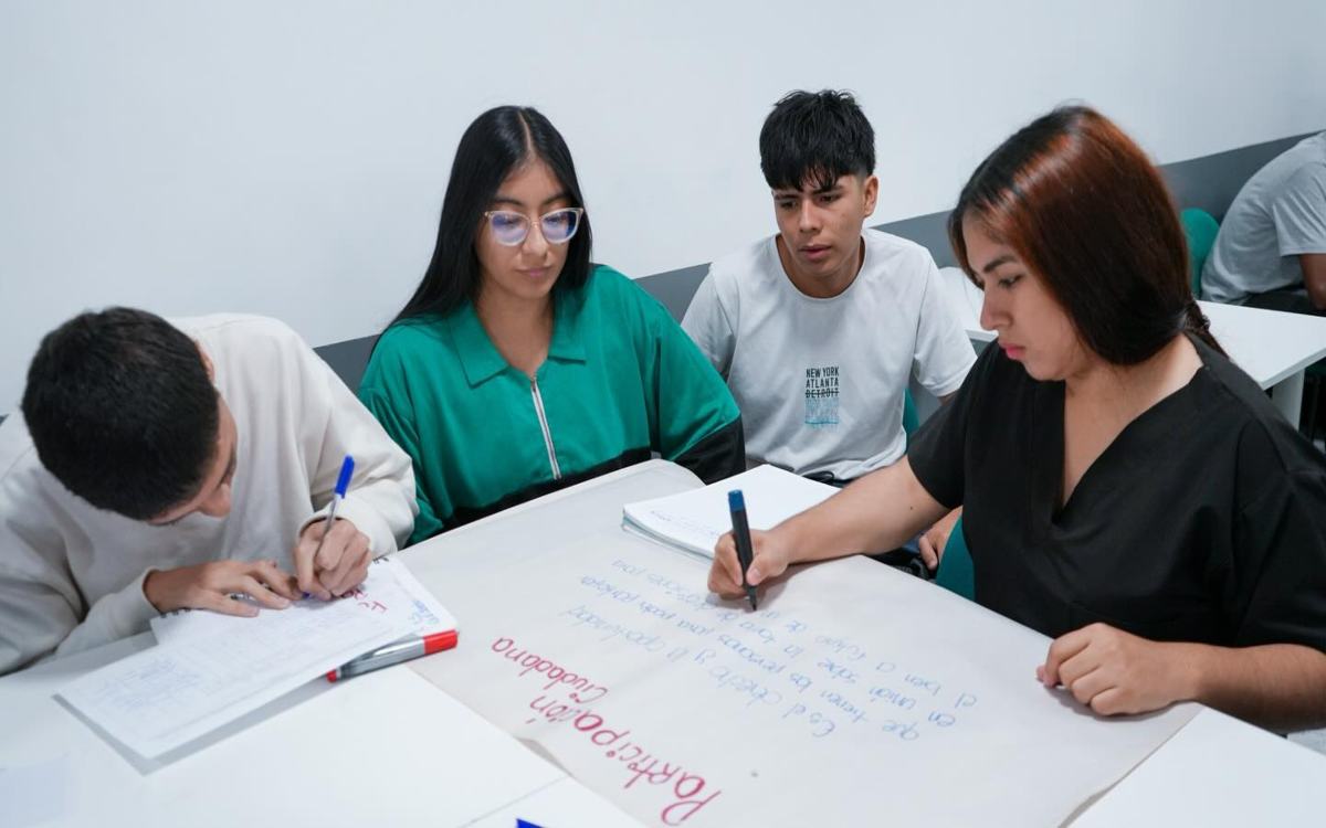 Estudiantes del ITB fortalecen sus conocimientos en participación ciudadana y derechos humanos
