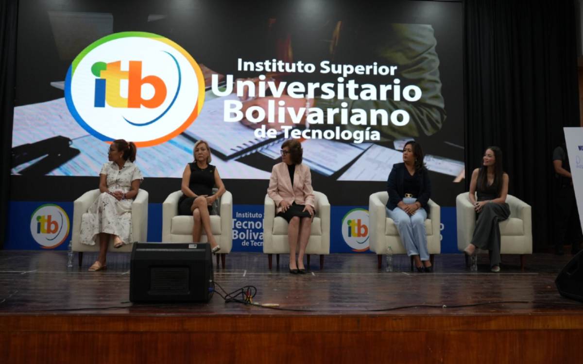 ITB y el Ministerio de Trabajo inauguran la Feria Nuevo Empleo Guayaquil 2025.