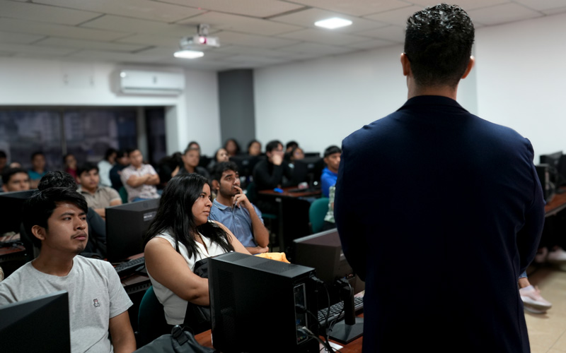 Aprendiendo de los expertos