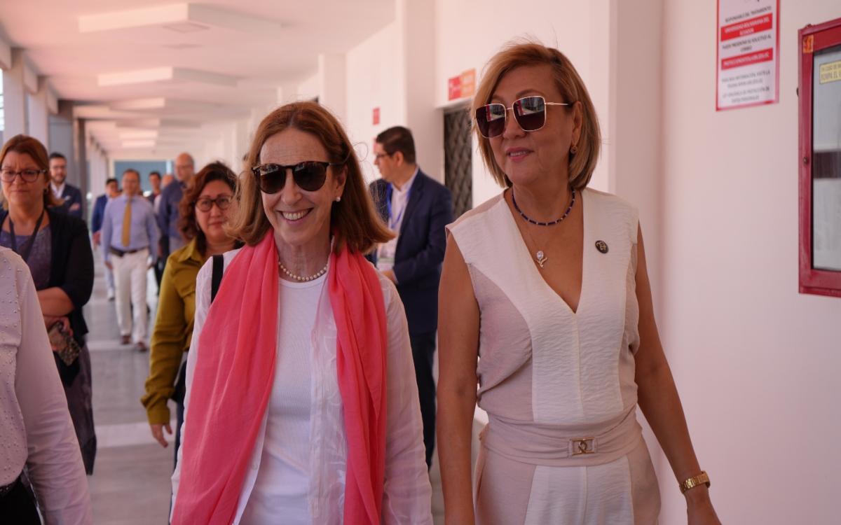 Brindis y Almuerzo en Honor a Conferencistas del VI Congreso de Ciencias Técnicas y Empresariales. 