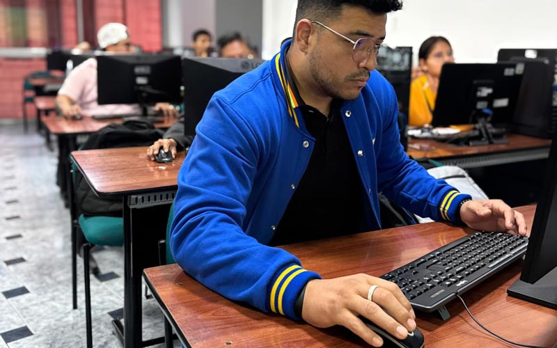 Formarse con herramientas reales marca la diferencia Nuestros estudiantes de Administración