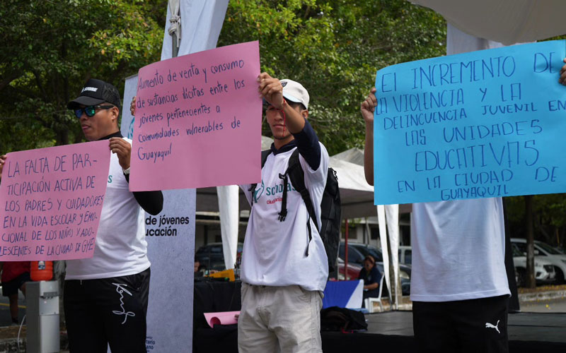 Estudiantes de Rehabilitación Física continúan su participación en la segunda jornada de Scholas Ciudadanía Guayaquil 2025