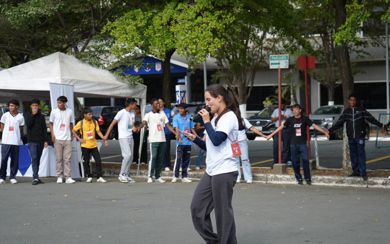Estudiantes de Rehabilitación Física continúan su participación en la segunda jornada de Scholas Ciudadanía Guayaquil 2025