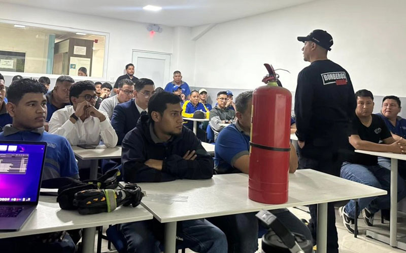 Personal del ITB fortalece sus capacidades en primeros auxilios y prevención de incendios