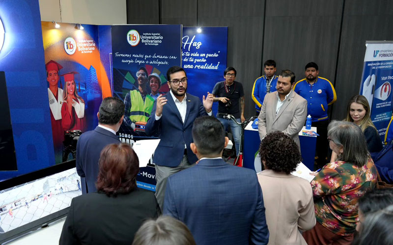 ITB participa en el primer día del E-TECH 2025 con innovadores proyectos sostenibles