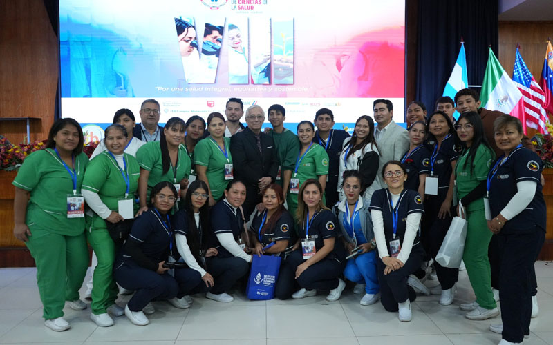 ITB fortalece la formación científica y el intercambio internacional en el tercer día de su VIII Congreso de Ciencias de la Salud.