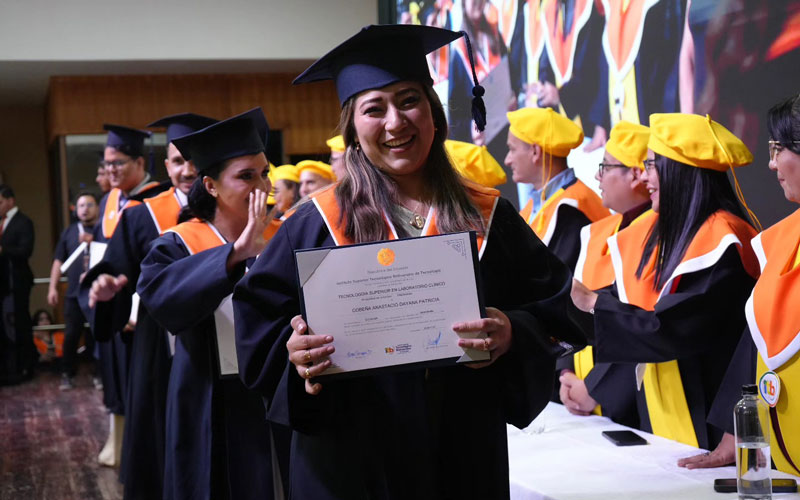 ITB tituló a más de 960 nuevos profesionales de la Facultad de Salud y Servicios Sociales 