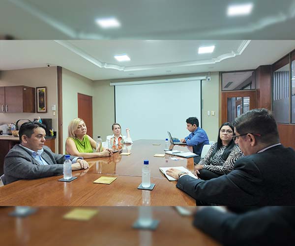 ITB impulsa la internacionalización académica mediante acercamiento estratégico con la UMECIT de Panamá