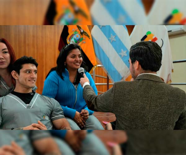 Éxito total en Feria de Emprendimiento “Mujer Divina 2026”