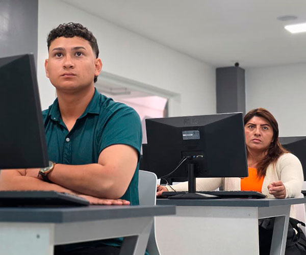 ITB fortaleció competencias tecnológicas con taller de habilidades digitales