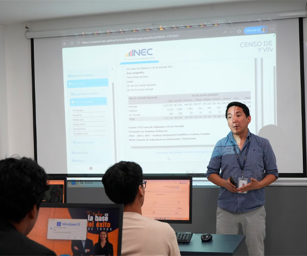 ITB fortaleció competencias investigativas con capacitaciones del INEC dirigidas a estudiantes y docentes