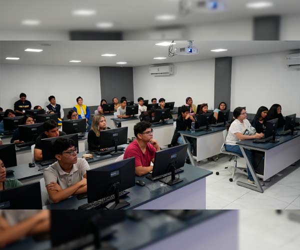 ITB fortaleció competencias investigativas con capacitaciones del INEC dirigidas a estudiantes y docentes