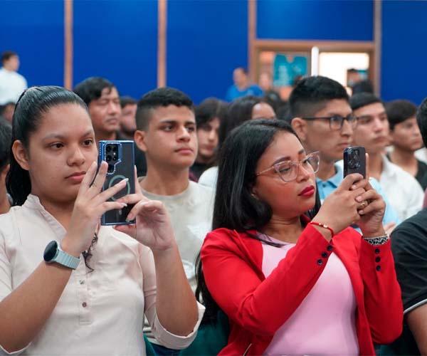 ITB desarrolló el “Café Bolivariano de la Ciencia” sobre Marketing Digital