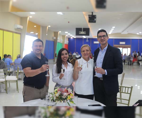 ITB rinde homenaje a sus docentes con una emotiva y destacada celebración por el Día del Maestro