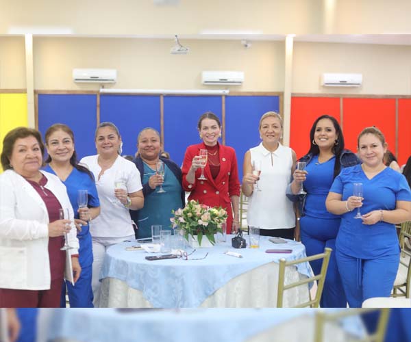 ITB rinde homenaje a sus docentes con una emotiva y destacada celebración por el Día del Maestro