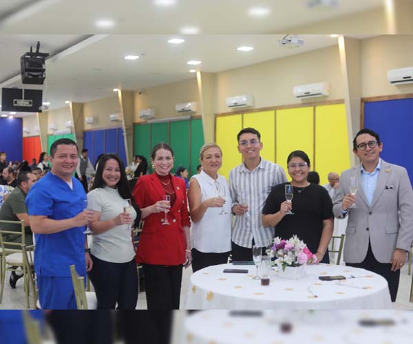 ITB rinde homenaje a sus docentes con una emotiva y destacada celebración por el Día del Maestro