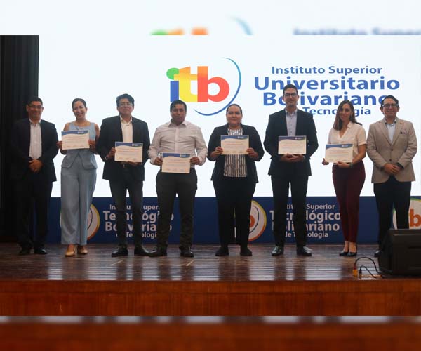 ITB rinde homenaje a sus docentes con una emotiva y destacada celebración por el Día del Maestro