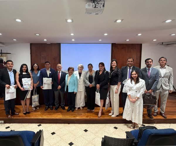 ¡Nuestros doctorandos brillan en el escenario internacional!